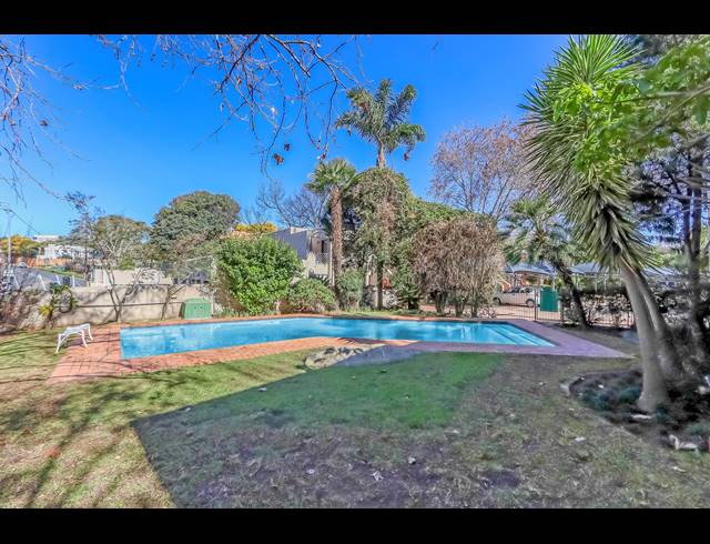 1 BEDROOM APARTMENT FOR SALE IN ELTONHILL